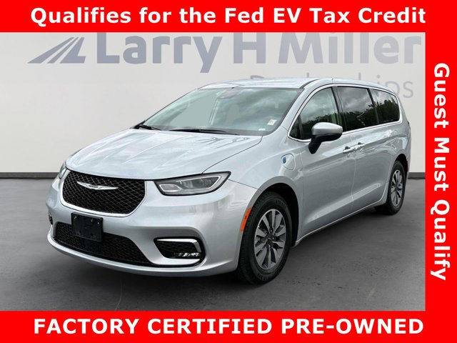 2023 Chrysler Pacifica Hybrid Touring L