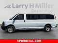 2022 Chevrolet Express Passenger LS