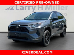2020 Toyota RAV4 LE