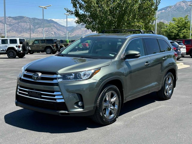 2019 Toyota Highlander Limited Platinum