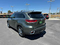 2019 Toyota Highlander Limited Platinum