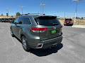 2019 Toyota Highlander Limited Platinum