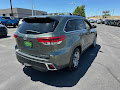 2019 Toyota Highlander Limited Platinum
